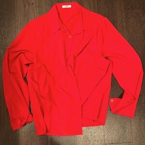 Women’s Buttondown Blouse